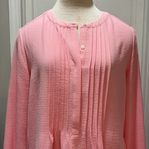 Tommy Hilfiger sz M pink feminine long sleeve flowy top NWT - Picture 2 of 10